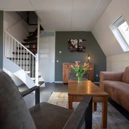With Garden, Cleaning Included Holiday home