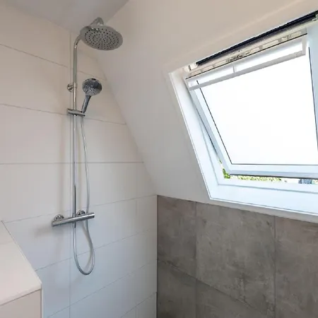 Holiday home With Garden, Cleaning Included Plasmolen